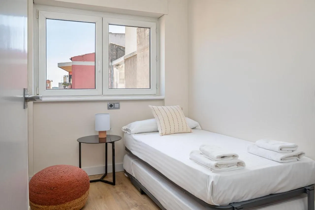 Apartamento Flateli Penthouse Jaume I Gerona 0*,  España